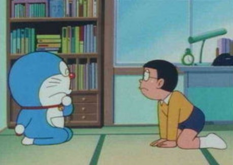 ドラえもんが正座できるのはなぜ?正座のときに足が伸びる説